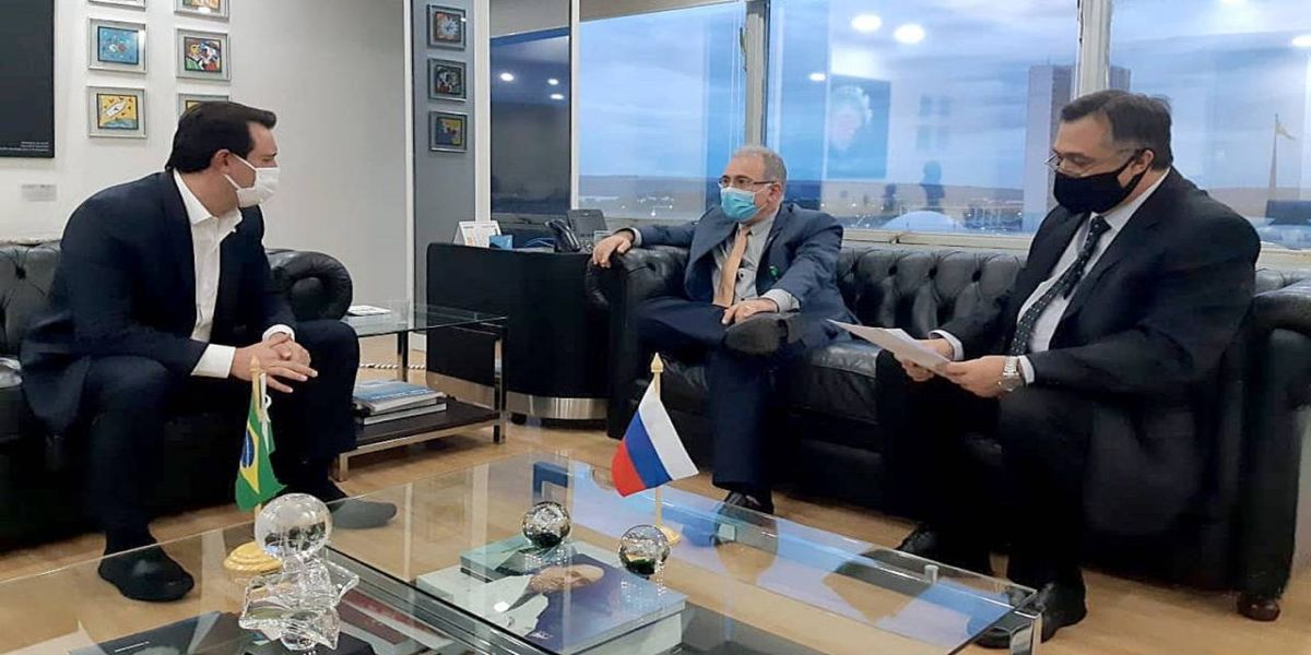 Governador se reúne com ministro da Saúde e pede mais vacinas e reedição de lei emergencial