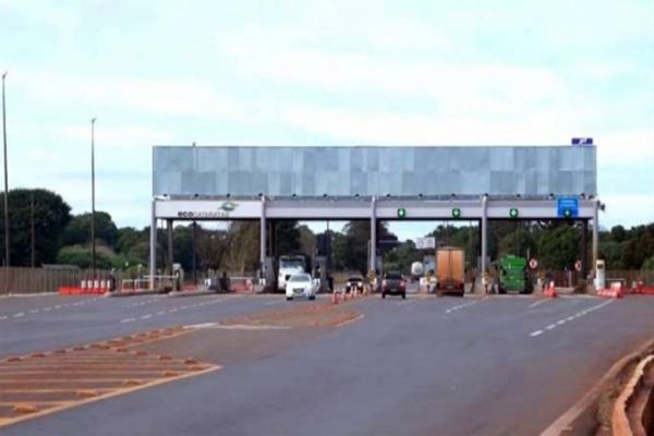 Pacheco assina manifesto da Alep contra modelo do pedágio apresentado pelo Governo Federal