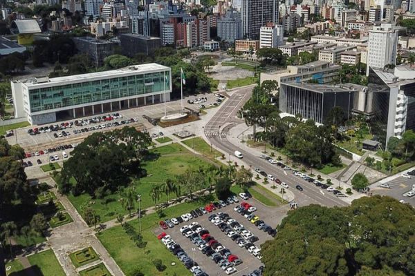 Governo manda para Assembleia projeto de lei do auxílio para empresas