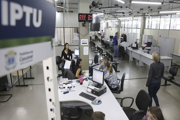 Imagem referente a notícia: Com prazo até setembro, cerca de 1,3 mil cascavelenses já solicitaram isenção do IPTU e tiveram pedido concedido