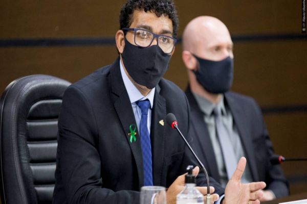 Transitar atende indicação de Josias e estuda solução para cruzamento da rua Paraná