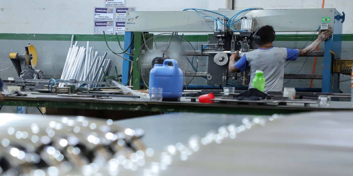 Paraná lidera ranking de emprego via Agências do Trabalhador