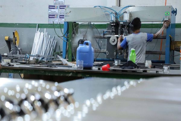 Paraná lidera ranking de emprego via Agências do Trabalhador