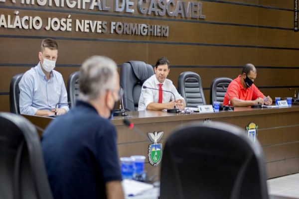 Imagem referente a notícia: Comissão de Cultura e Esporte ouve secretário sobre denúncias de servidores