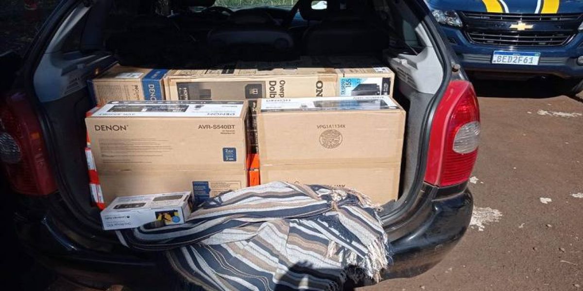 PRF apreende equipamentos de som avaliados em cerca de R$ 25 mil no Paraná
