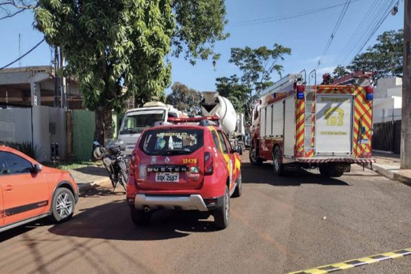 Laje em construção desaba e deixa pelo menos 2 mortos e 3 feridos