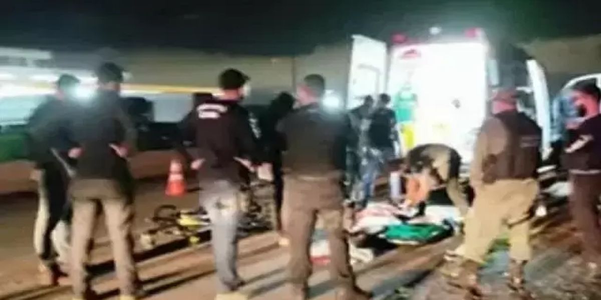 Cantor é metralhado dentro de ambulância