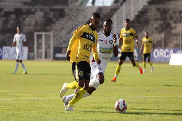 Cascavel empata com Cianorte em 1x1 e segue na liderança e invicto no Paranaense 2021