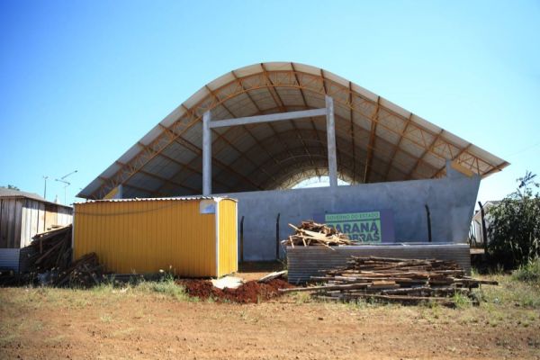 Obras do Ginásio de Esportes de Juvinópolis entram na reta final