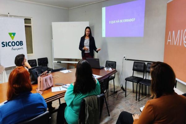 AMIC PR realiza três novos módulos de capacitação para empreendedores