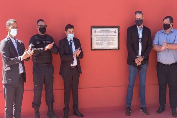 Depen faz homenagem à servidores ao renomear unidades penais em Cascavel