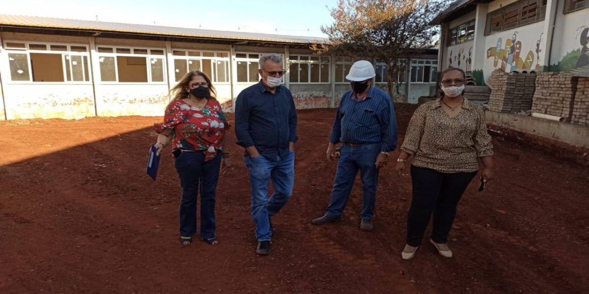 Comissão de Educação visitou três escolas municipais em obras