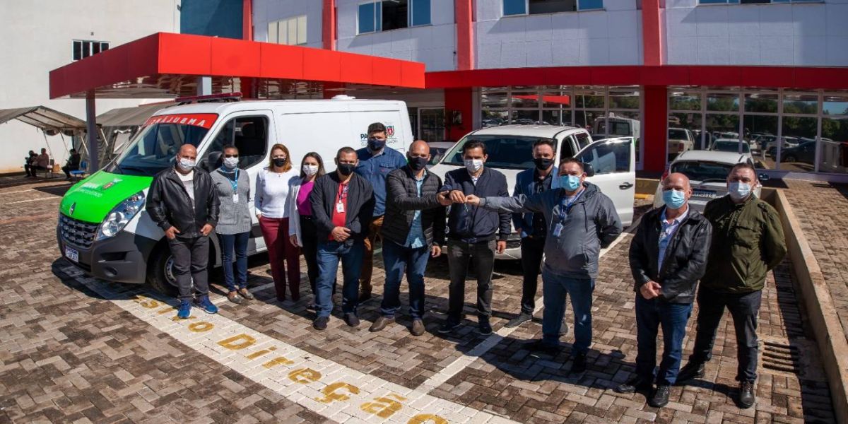 HU de Cascavel recebe ambulância nova com emenda de Pacheco