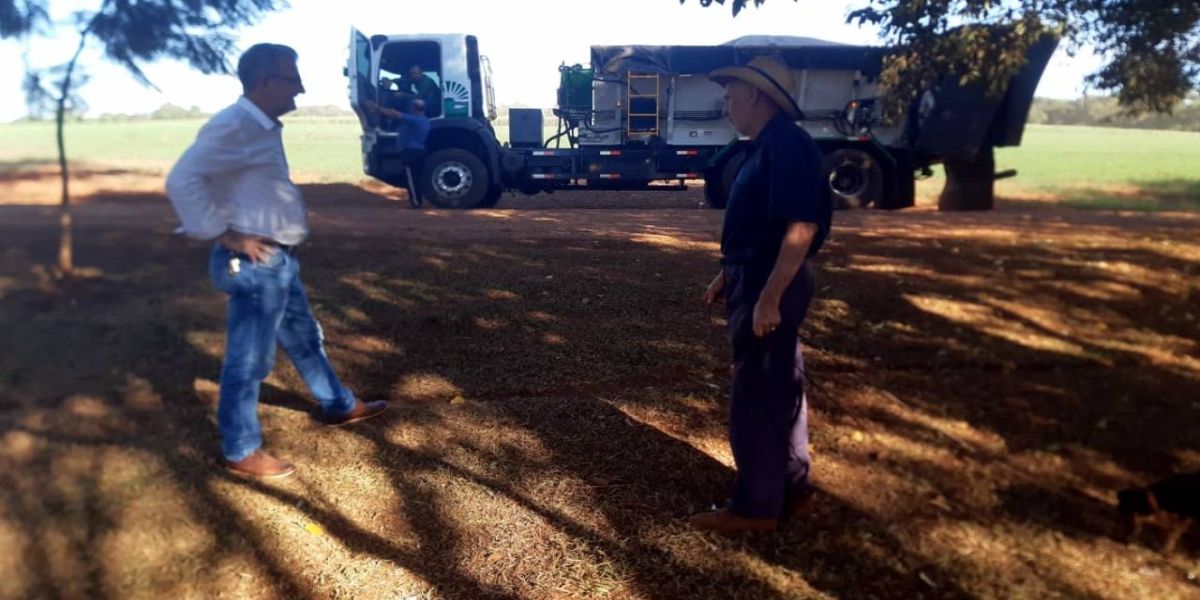 Vereador visita Colônia Barreiros e pede por melhorias nas estradas rurais
