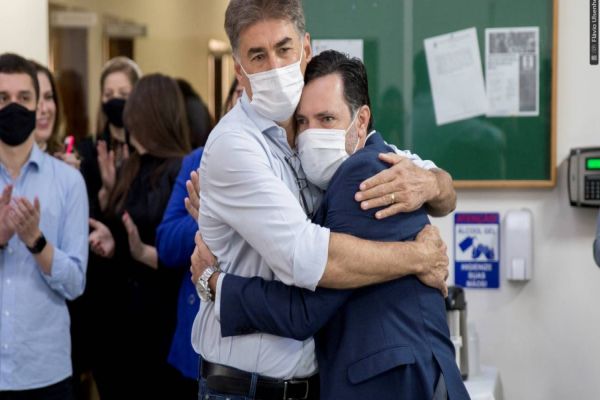 Alécio retorna às atividades na presidência da Câmara após afastamento médico