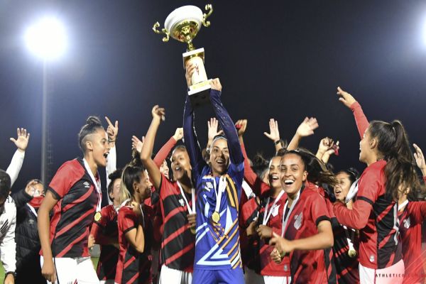 Athletico conquista o Paranaense Feminino de 2020