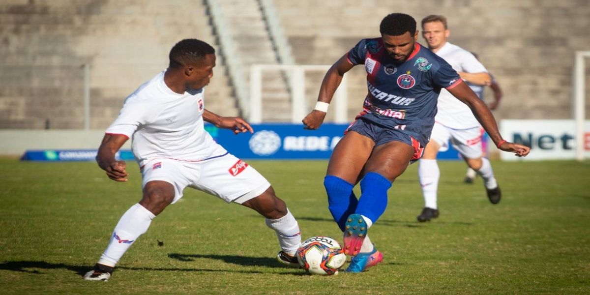 Paraná vence o Cascavel CR e encaminha vaga às quartas de final do Paranaense