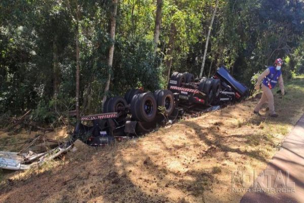 Pai e filho morrem em grave acidente entre Toledo e Ouro Verde do Oeste