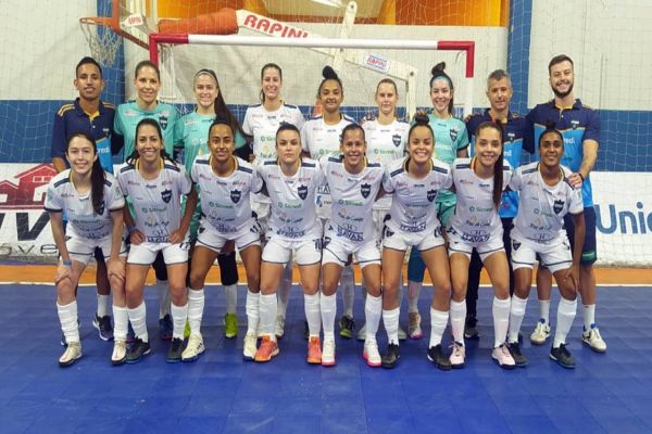 Imagem referente a notícia: Stein Cascavel Futsal estreia com goleada no Novo Futsal Feminino Brasil