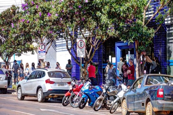 Veículos que trazem pacientes de outras cidades terão isenção do EstaR