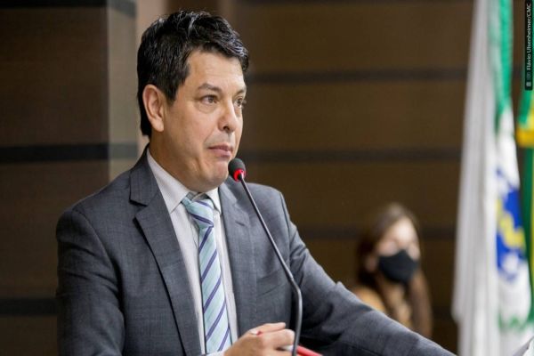 Imagem referente a notícia: Dr. Lauri propõe reedição da campanha pelo voto útil para deputados em 2022