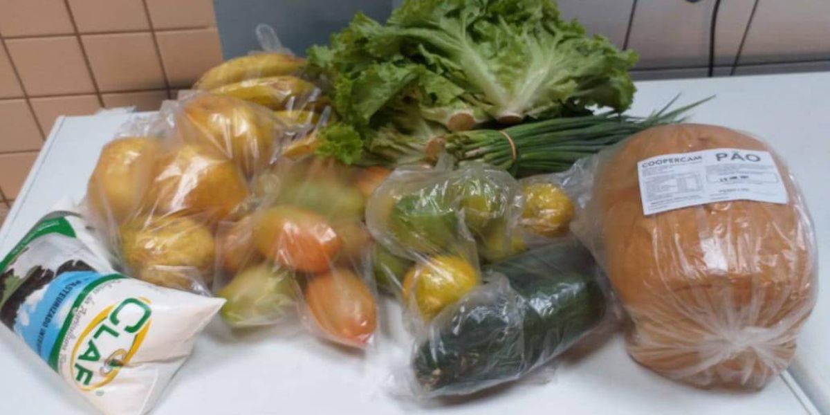 Colégios entregam produtos da agricultura familiar nesta sexta-feira