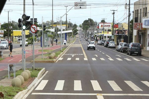 Vereador propõe melhorias no Trânsito em indicações para a Transitar
