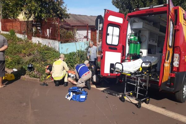 Imagem referente a notícia: Motociclista fica ferido após colisão de trânsito no Bairro Floresta