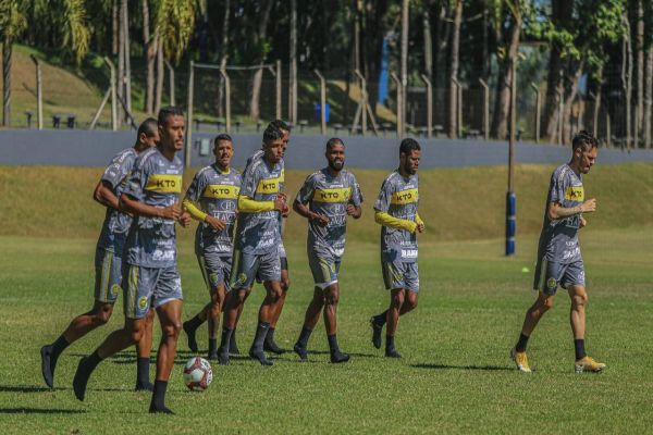FC Cascavel enfrenta Maringá no Willie Davids pelas quartas de finais do Campeonato Paranaense