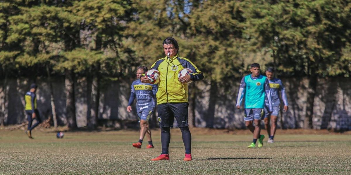 FC Cascavel recebe Maringá em casa na busca por uma vaga na semifinal do Paranaense