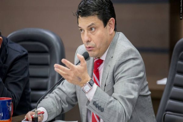 DR. Lauri defende concessão do estado para promover geração de renda