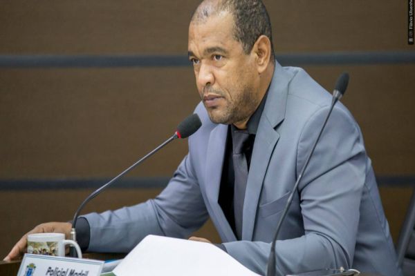 Policial Madril pede para o Prefeito instalação de escolas Cívico-Militares no Município