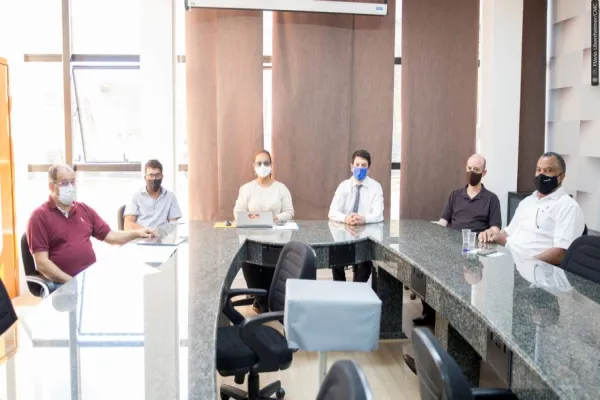 Foto relacionada a notícia: Comissão inicia trabalho para colocar em prática leis sobre datas e nomes de ruas