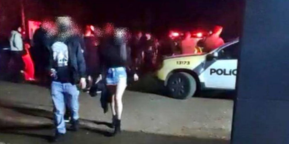 PM e GM encerram festa com mais de 400 pessoas em salão de eventos em Cascavel