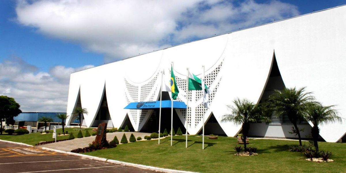 Unioeste firma intercâmbio com universidades latino-americanas