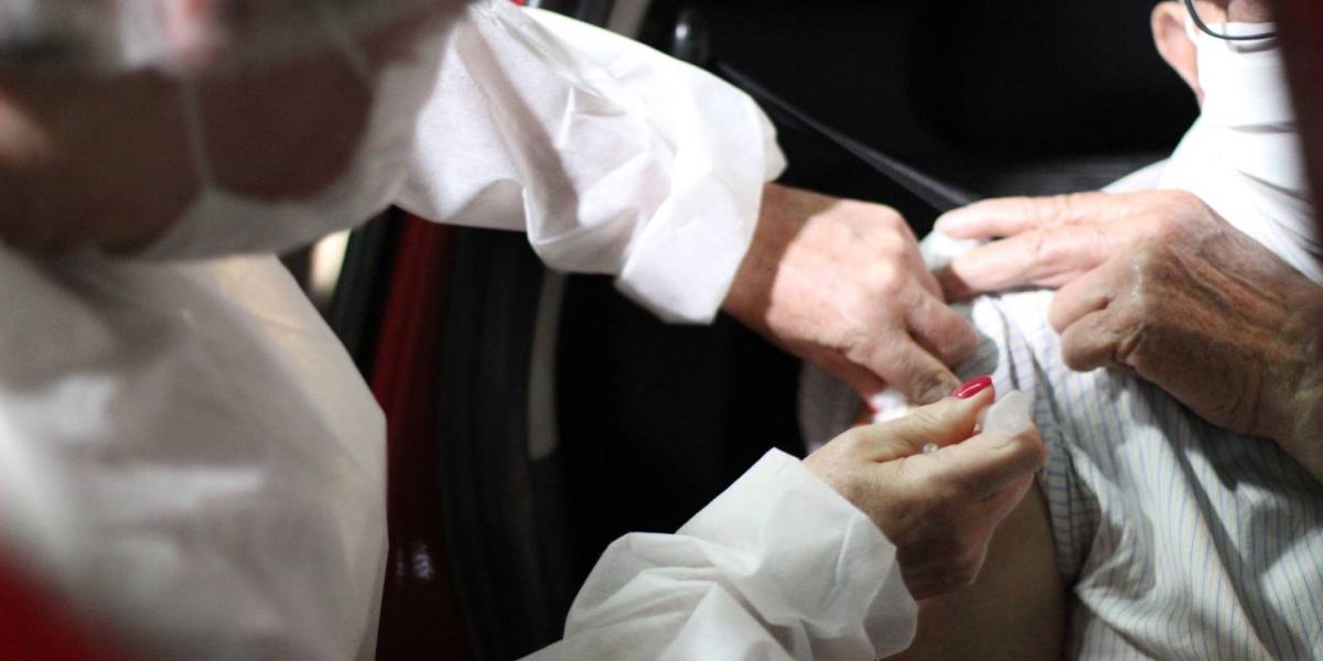 Covid 19: Vacinação em escolas segue critérios de incidência de casos