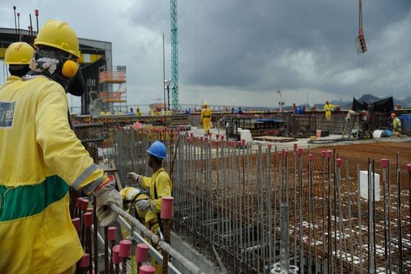 Confiança do empresário da construção tem primeira alta do ano
