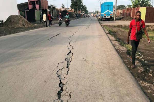 Milhares de pessoas fogem de cidade do Congo após alerta de erupção vulcânica
