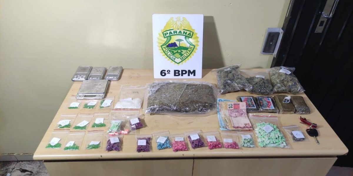 Mulher é apreendida por Tráfico de Drogas na Avenida Tancredo Neves