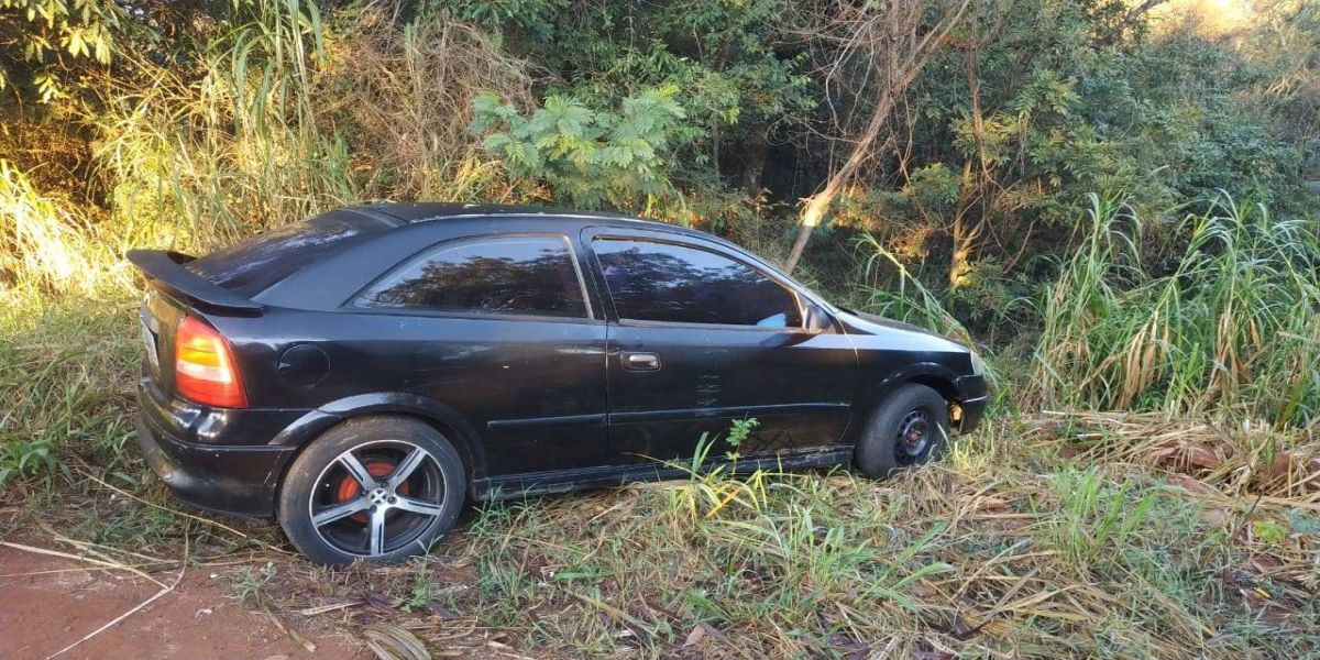 Guarda Municipal recupera Astra furtado no Bairro Cascavel Velho