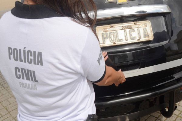 Polícia Civil apreende adolescente que estaria planejando e orientando ataques a escolas