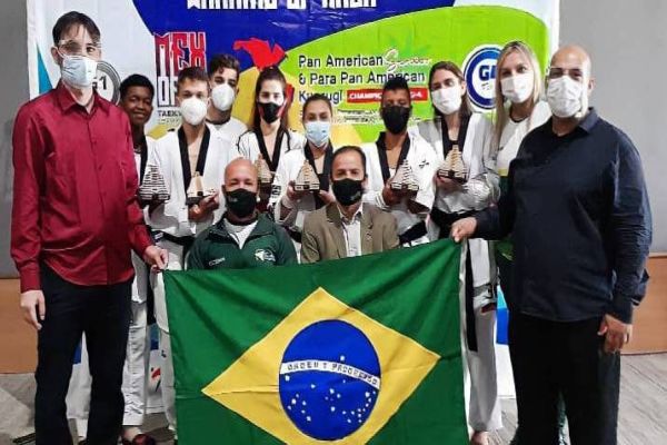 Com tempero paranaense, seleção ganha sete medalhas no Pan-Americano de Parataekwondo