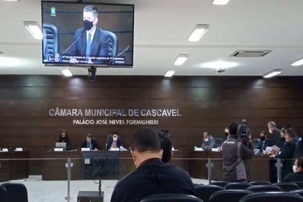 Separação da pasta do Esporte e Cultura passa na primeira votação da Câmara