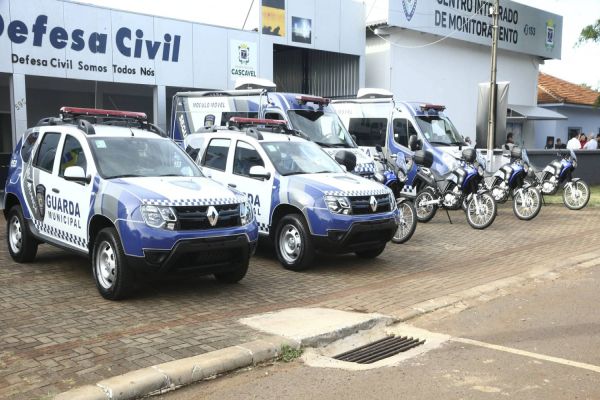 Imagem referente a notícia: Sindicato da Guarda Municipal de Cascavel emite nota de nota de repúdio após demissão de 4 agentes