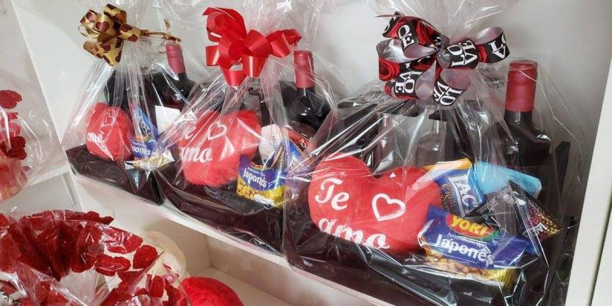 Comércio cascavelense prepara promoções para o Dia dos Namorados