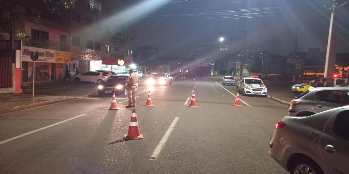 Forças de segurança realizam Operação Bloqueio em Cascavel