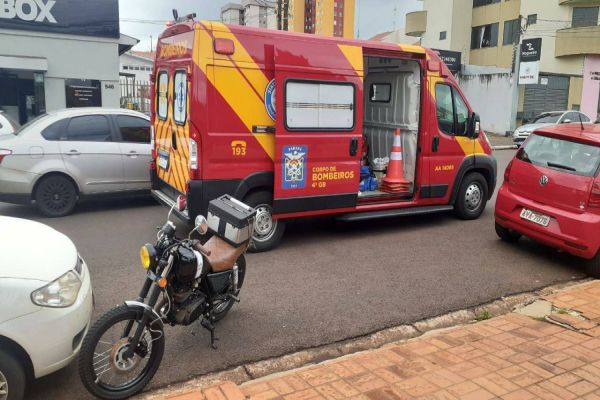 Imagem referente a notícia: Homem fica ferido após colisão de trânsito no Bairro São Cristóvão