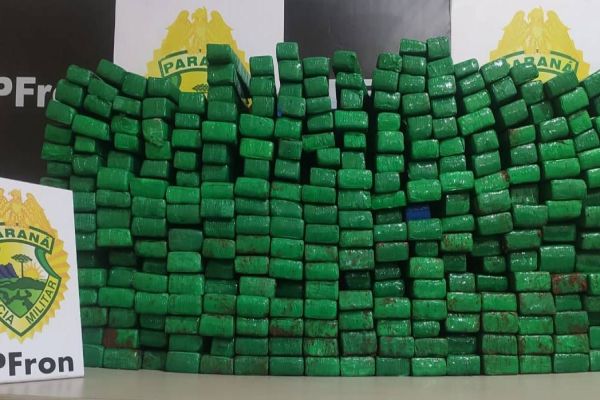 BPFRON apreende 204,241 kg de maconha durante Operação Hórus em Guaíra