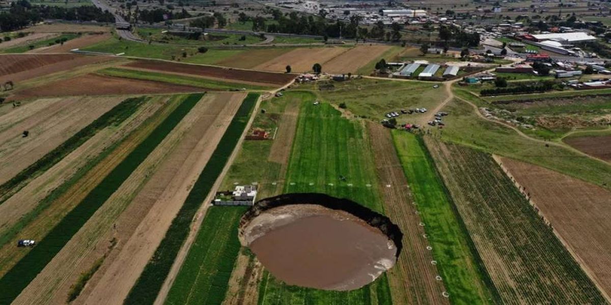 México chama atenção do mundo por cratera gigante que não para de crescer