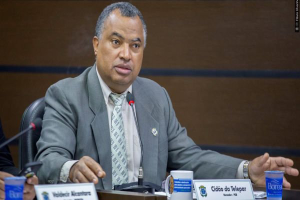 Parlamentar cobra instalação de serviço de Wi-fi na Biblioteca Pública